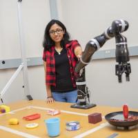 'MacGyver'-like Robot Can Build Own Tools By Assessing Form, Function of Supplies